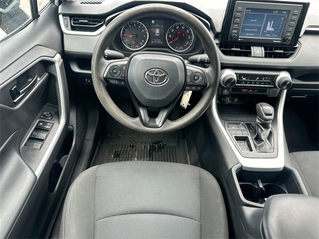 Vehicle image 14 of 32