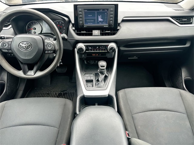Vehicle image 13 of 32