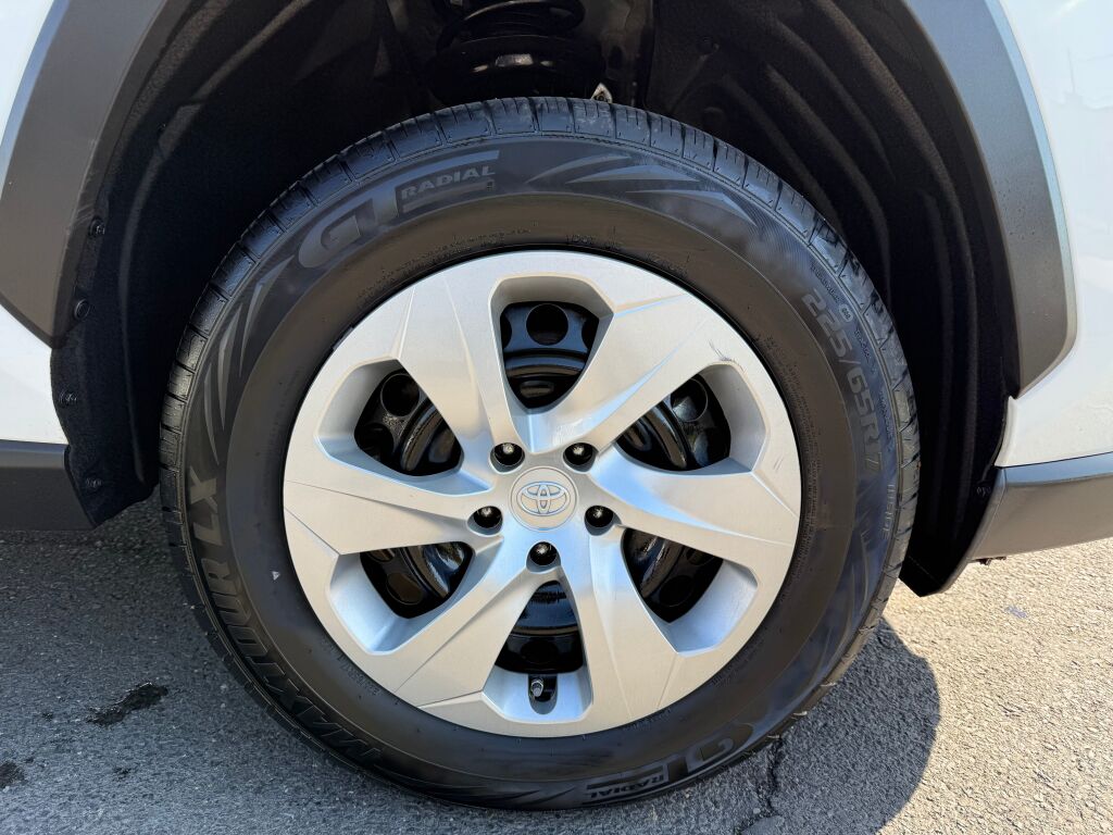 Vehicle image 35 of 35