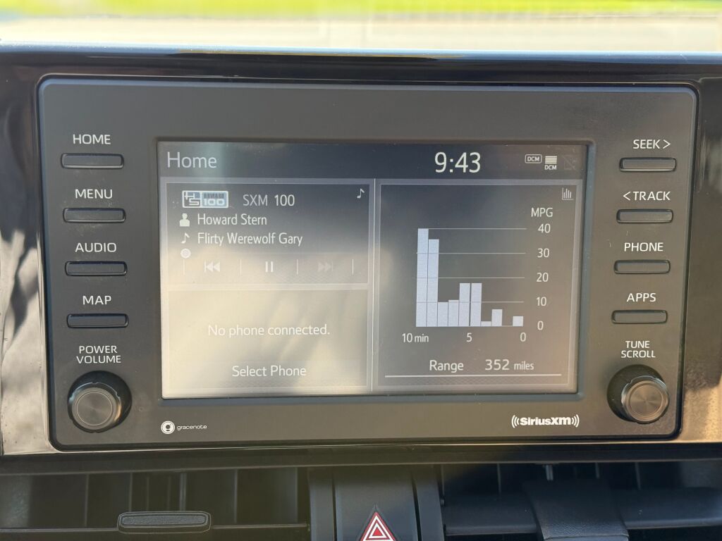 Vehicle image 16 of 35