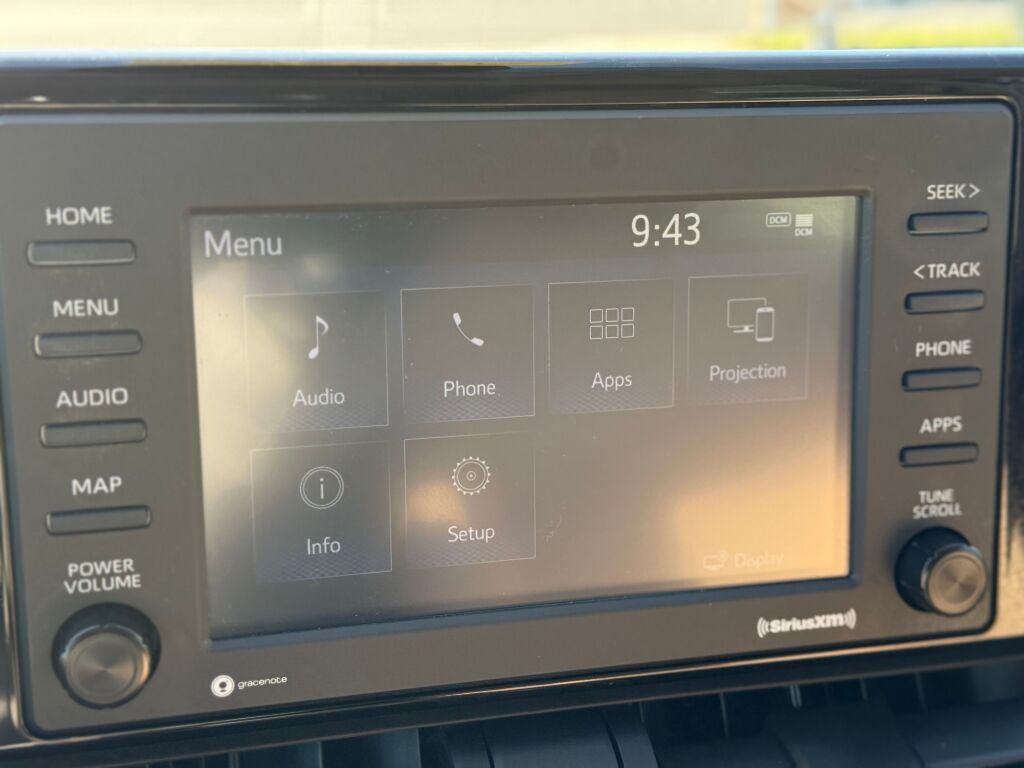 Vehicle image 17 of 35