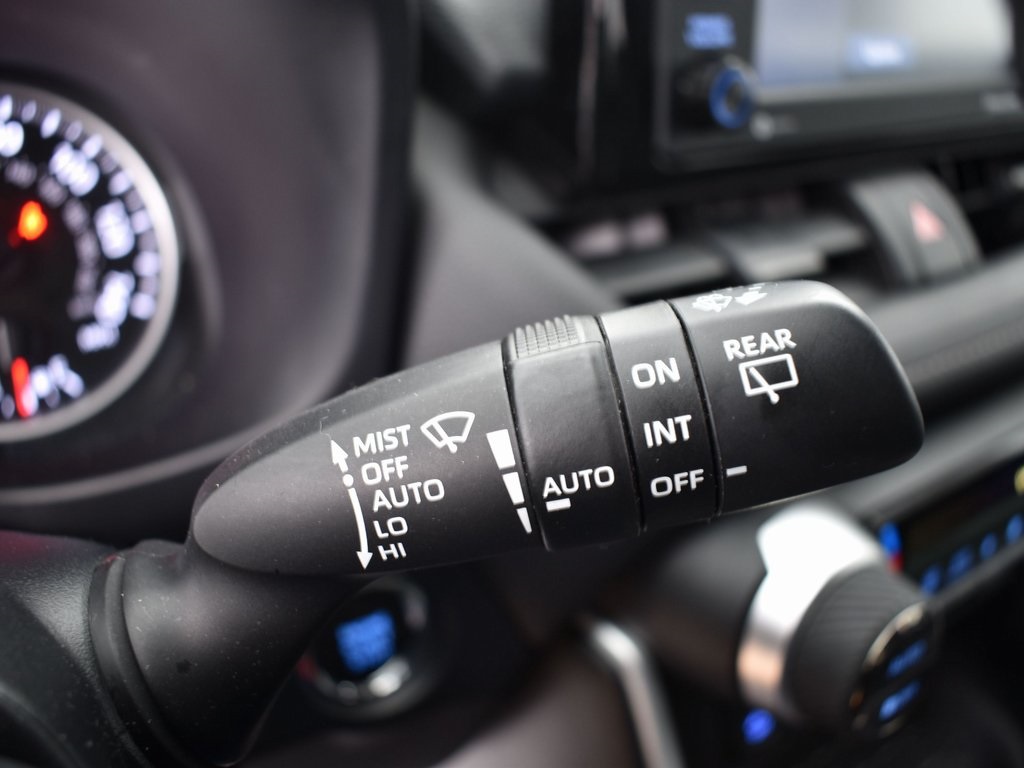 Vehicle image 29 of 52