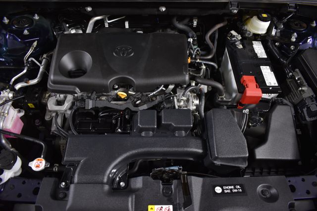 Vehicle image 19 of 29