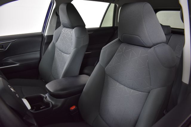 Vehicle image 14 of 29