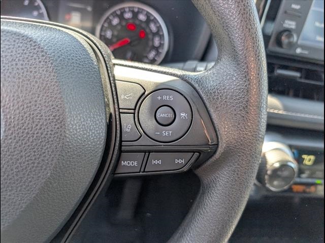 Vehicle image 9 of 24