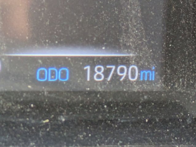 Vehicle image 9 of 10