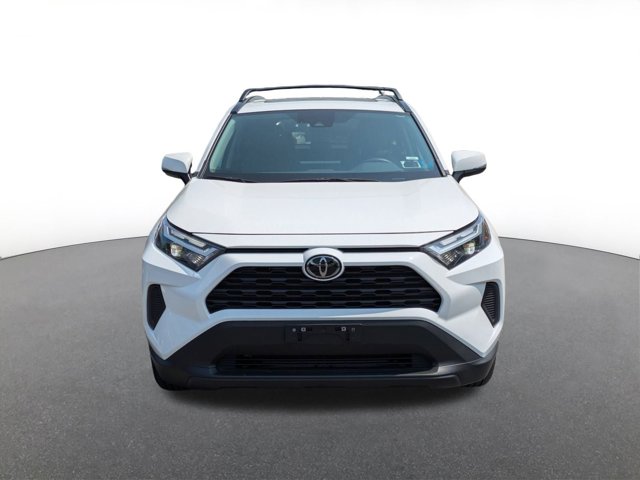 Vehicle image 2 of 10