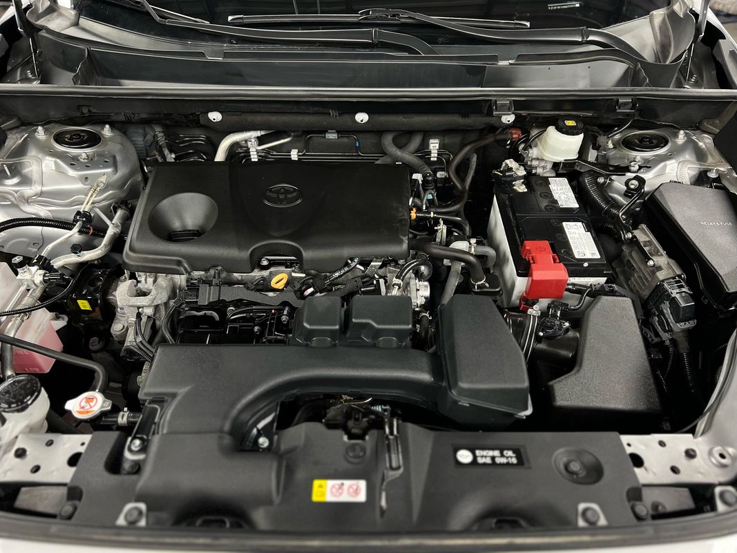 Vehicle image 40 of 41