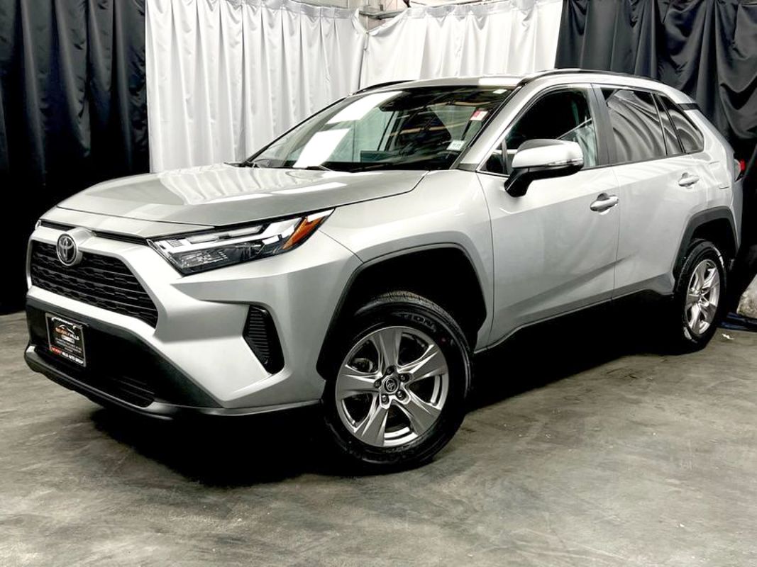 Vehicle image 1 of 41