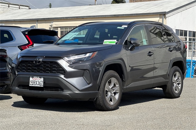 Vehicle image 1 of 49