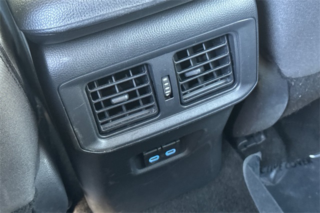 Vehicle image 16 of 49