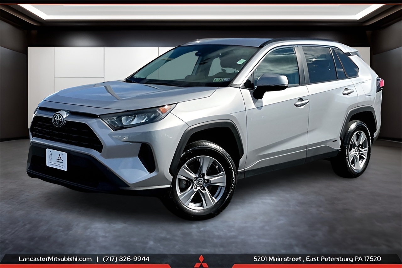 Vehicle image 35 of 40