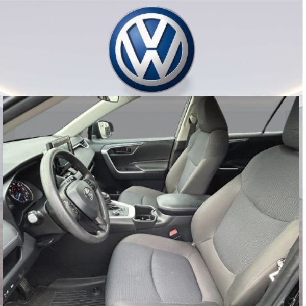 Vehicle image 21 of 25