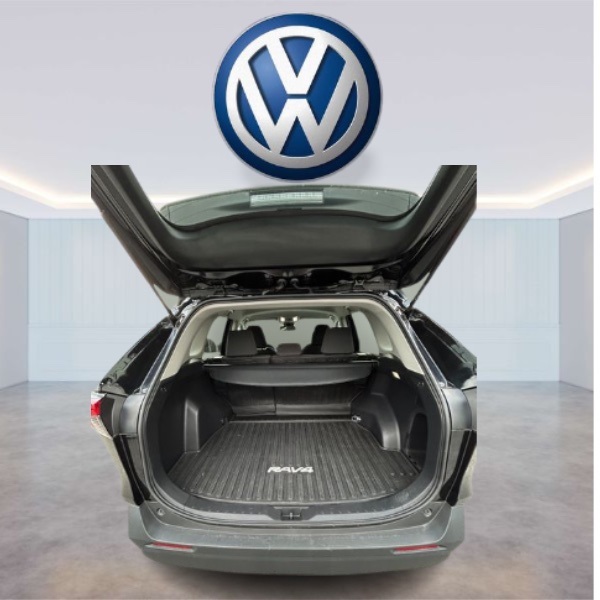 Vehicle image 10 of 25
