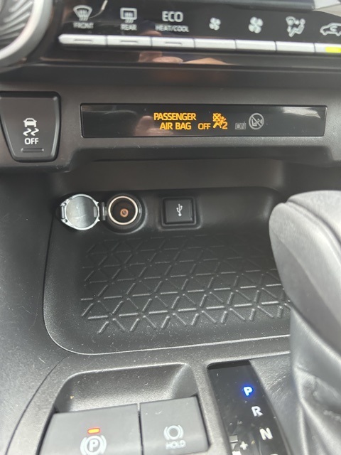 Vehicle image 24 of 25