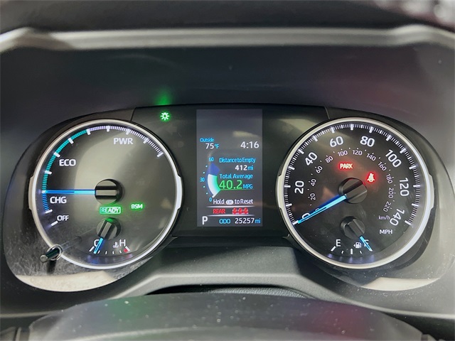 Vehicle image 14 of 42