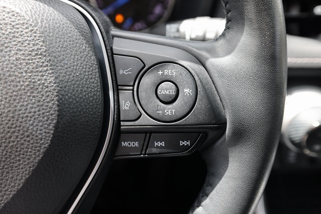 Vehicle image 29 of 41