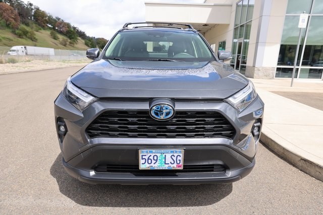 Vehicle image 5 of 41