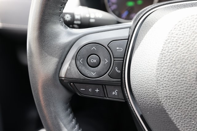 Vehicle image 28 of 41