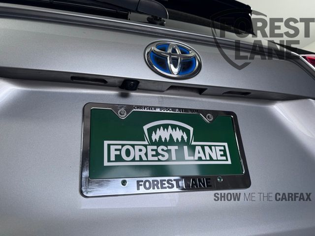Vehicle image 41 of 42