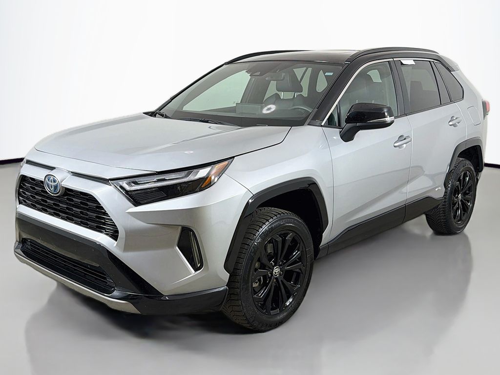 2022 Toyota RAV4 Hybrid XSE Image 1 of 42