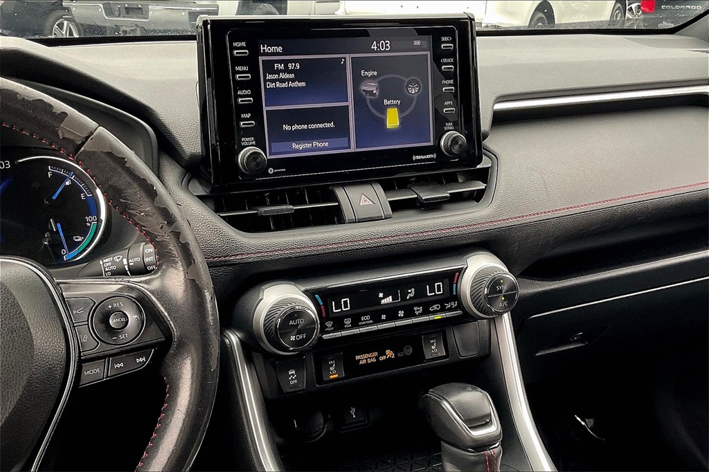 Vehicle image 11 of 33