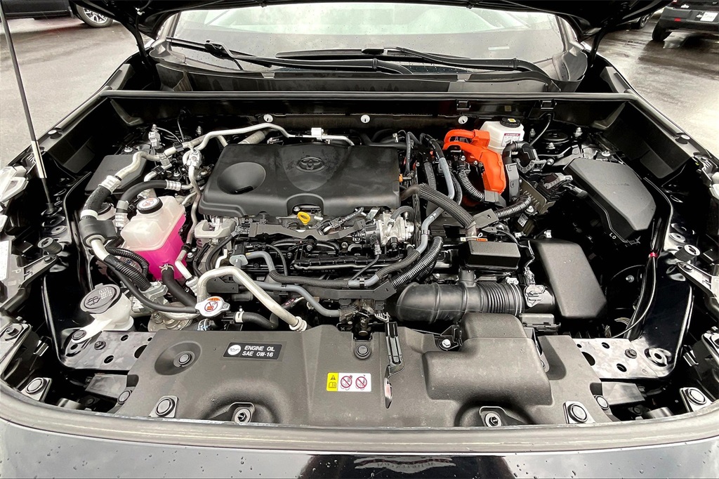 Vehicle image 29 of 33