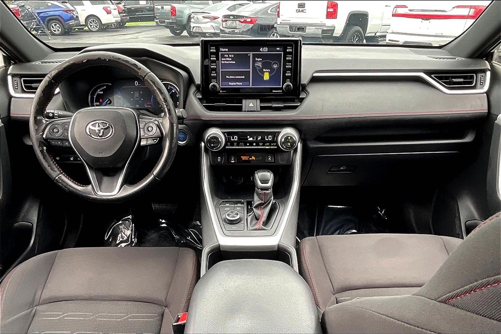 Vehicle image 9 of 33