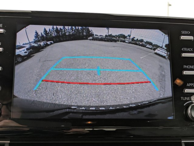 Vehicle image 14 of 27