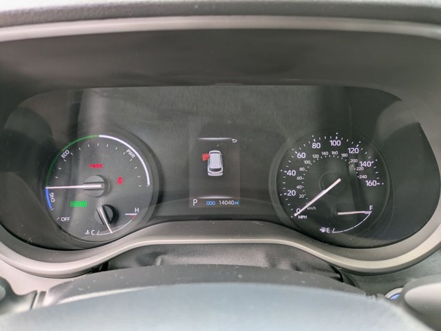 Vehicle image 12 of 27