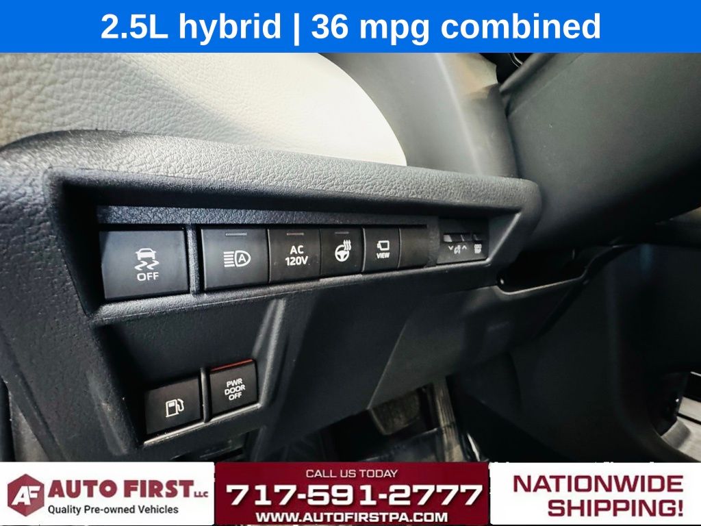 Vehicle image 9 of 35