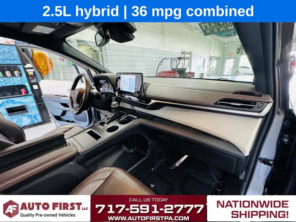 Vehicle image 34 of 35