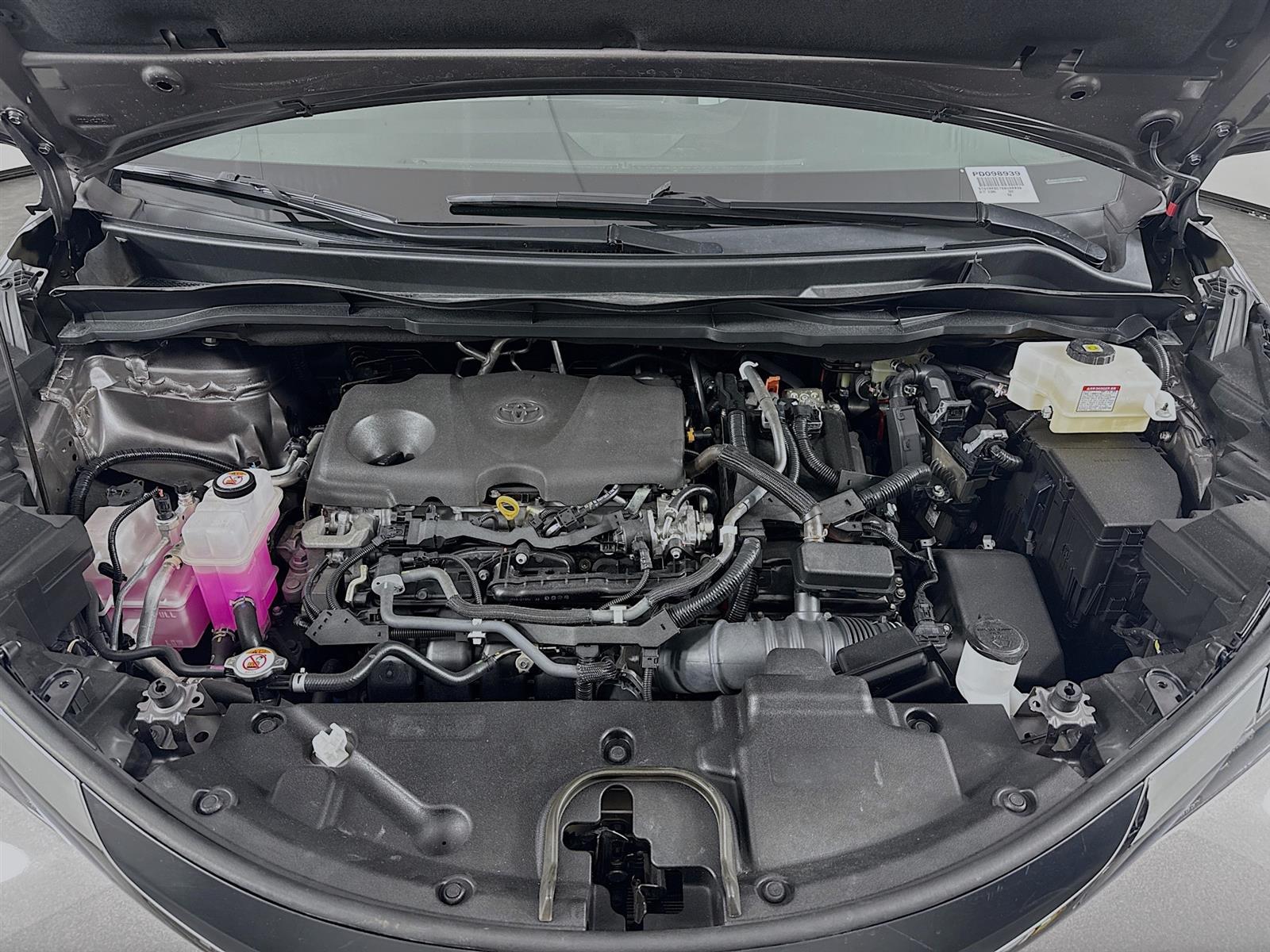 Vehicle image 46 of 47