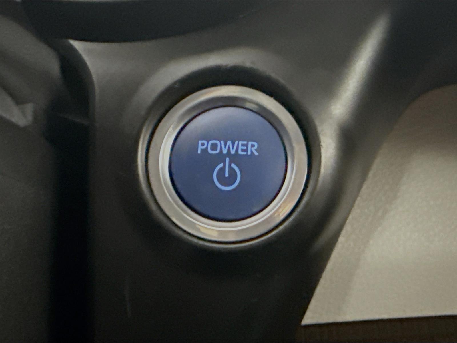 Vehicle image 22 of 47