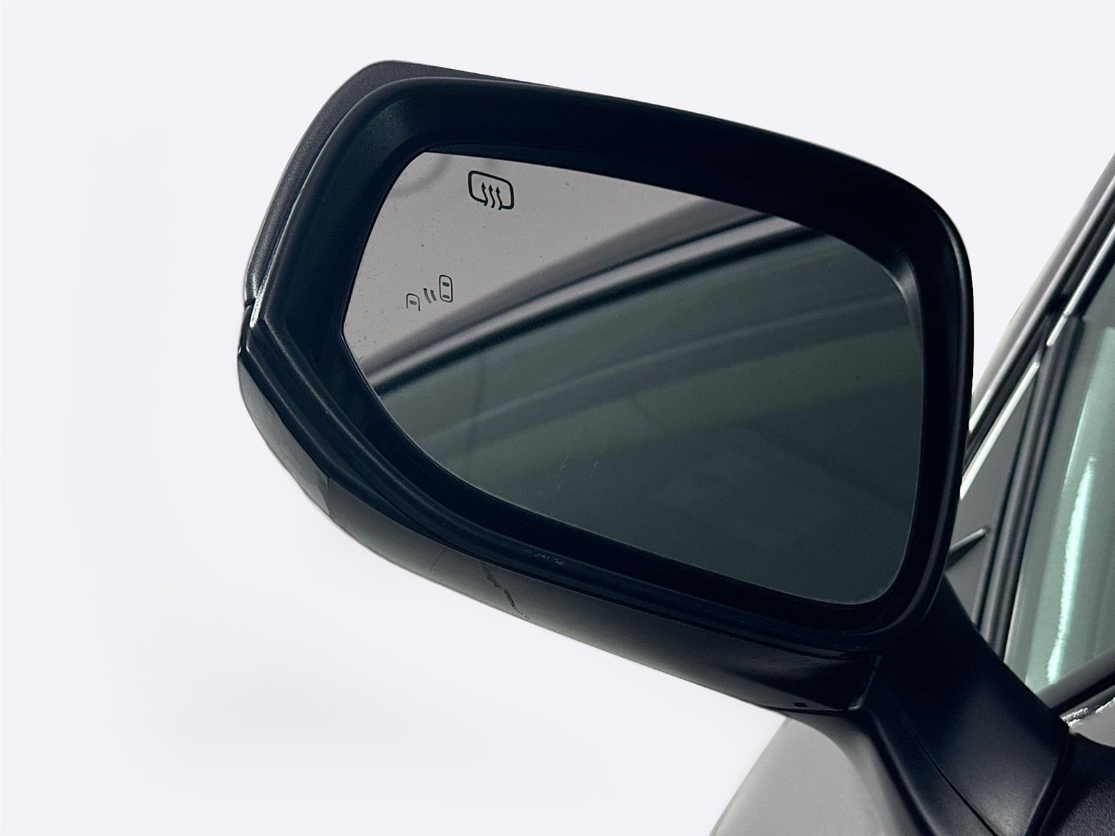 Vehicle image 12 of 47