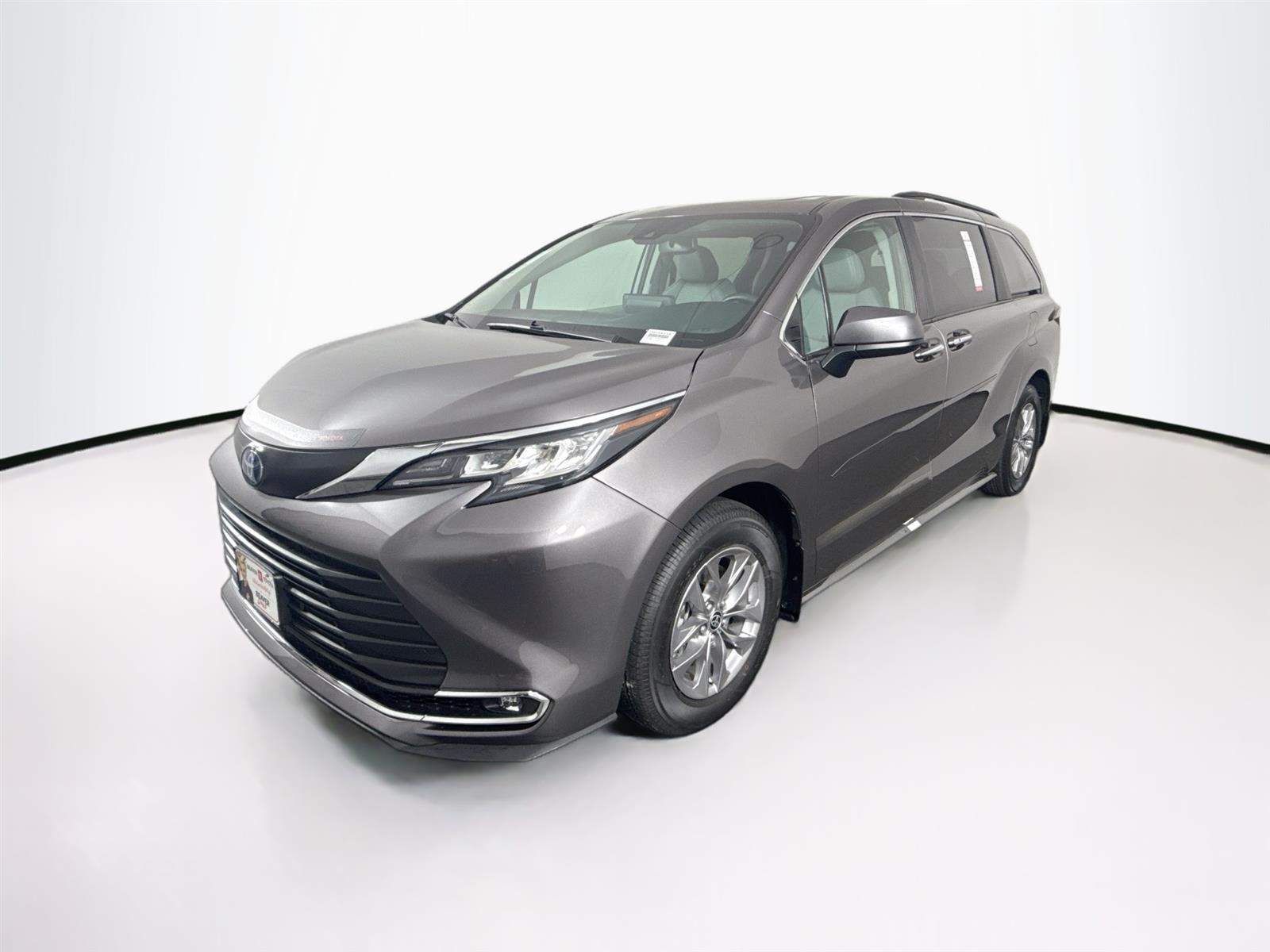 Vehicle image 1 of 47