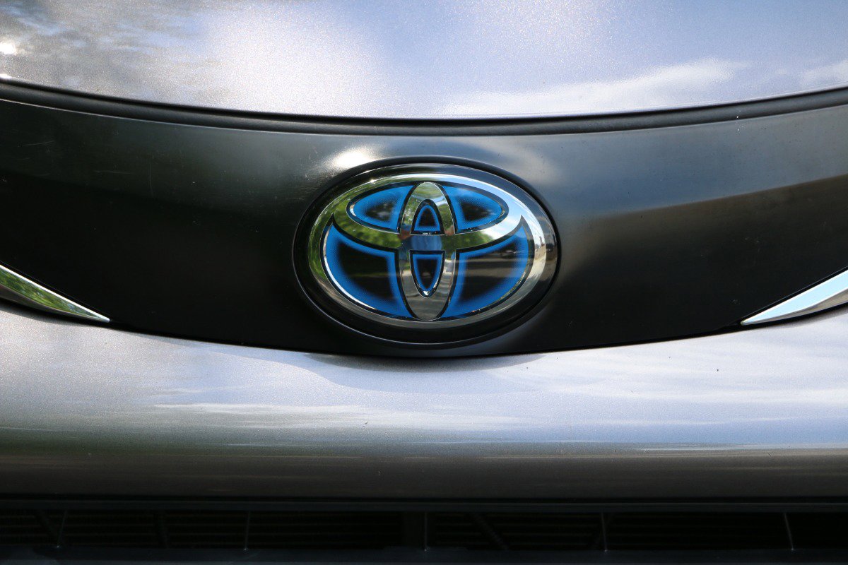 Vehicle image 12 of 42