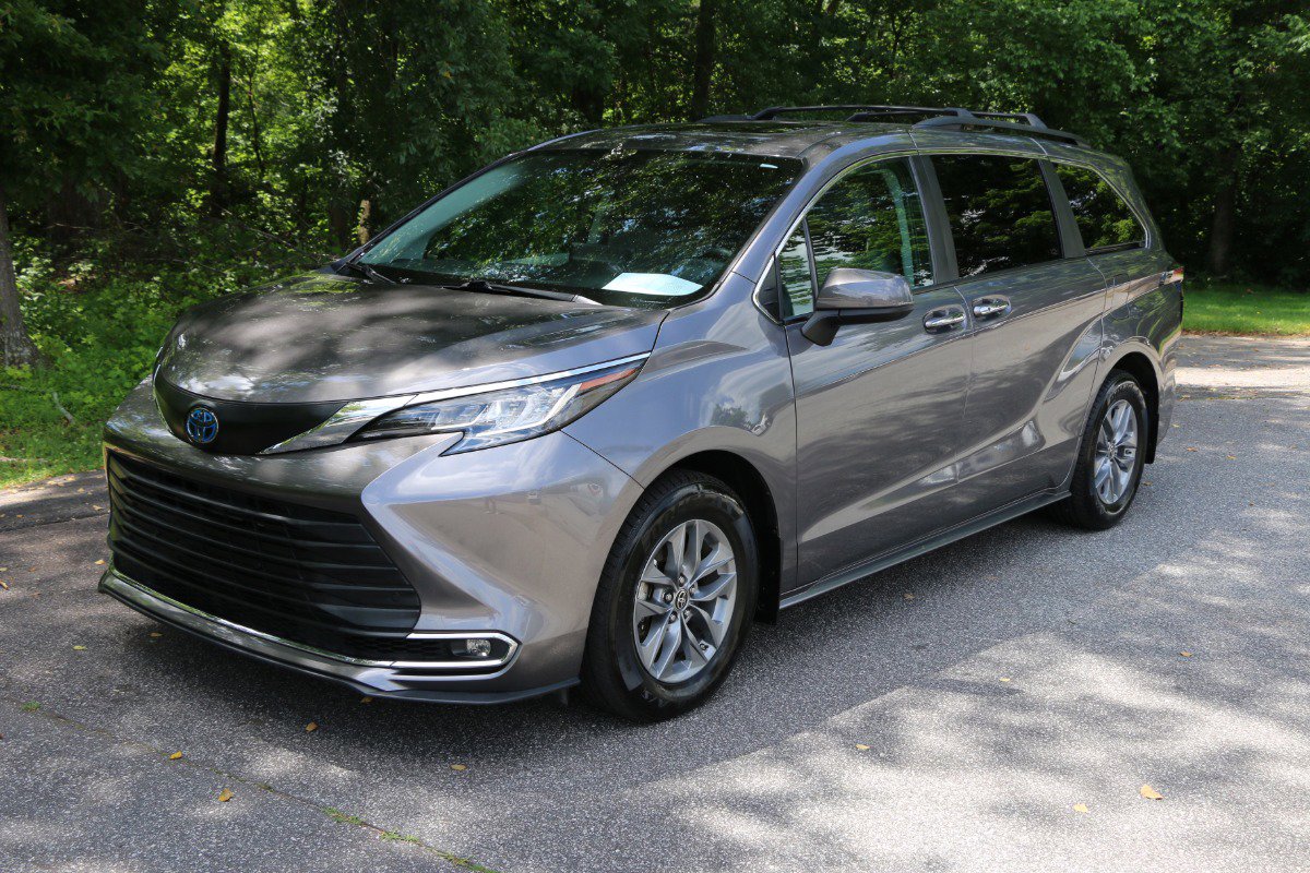 Vehicle image 1 of 42