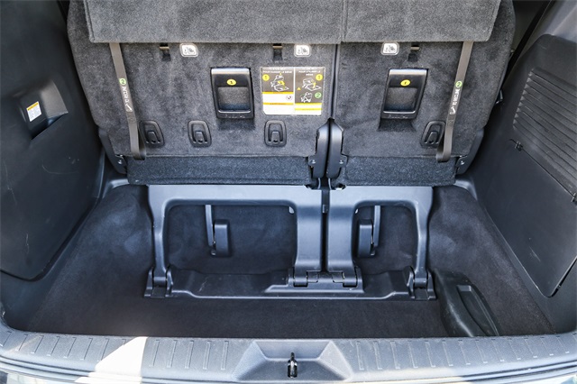 Vehicle image 11 of 26