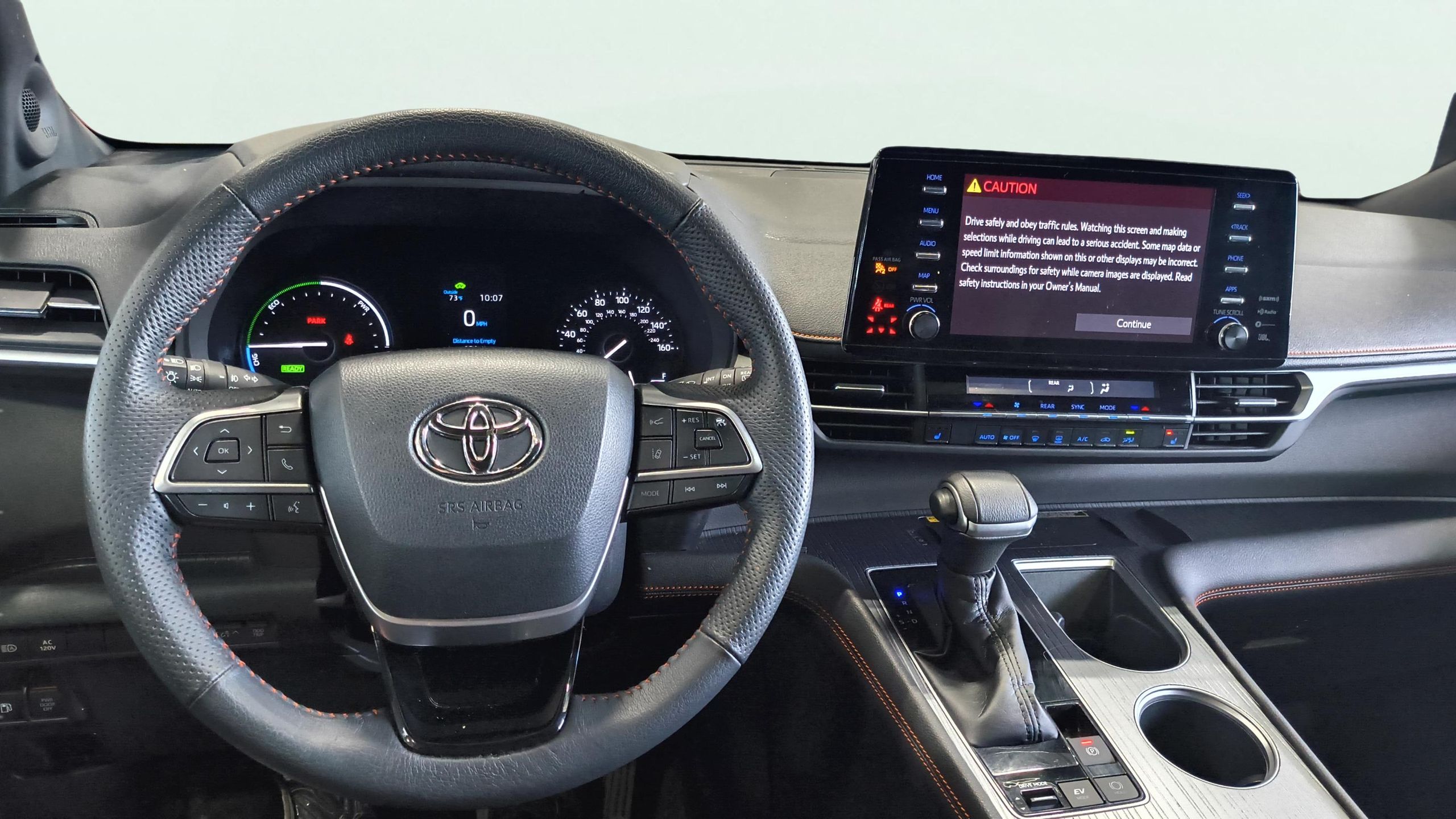 Vehicle image 21 of 34