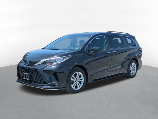Vehicle image 1 of 30
