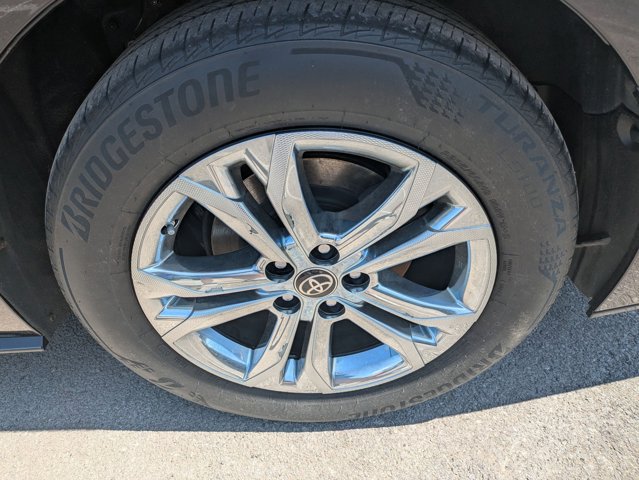 Vehicle image 7 of 30