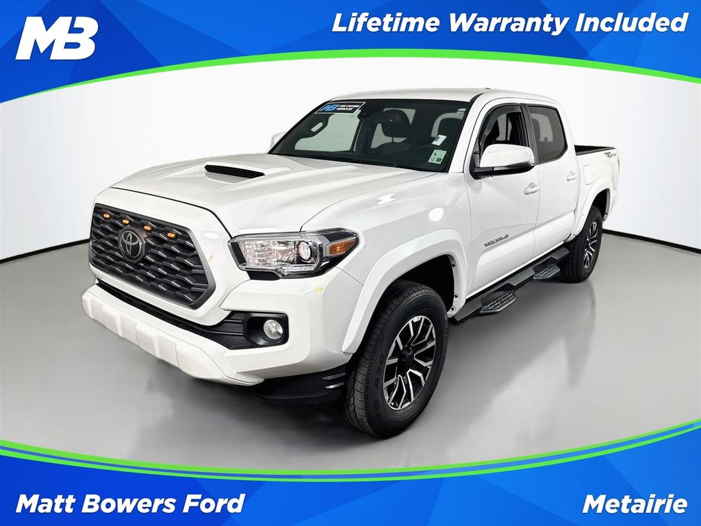 2022 Toyota Tacoma TRD Sport Image 1 of 31