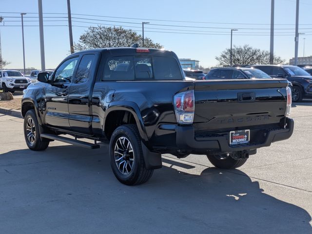 2022 Toyota Tacoma TRD Sport Image 16 of 33