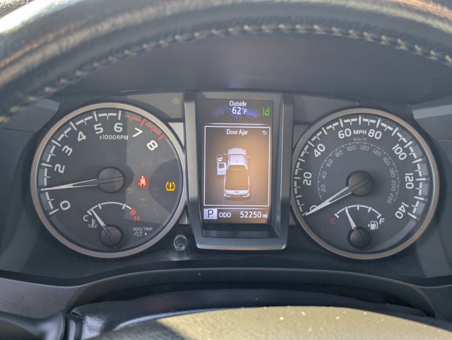 2022 Toyota Tacoma TRD Sport Image 18 of 33