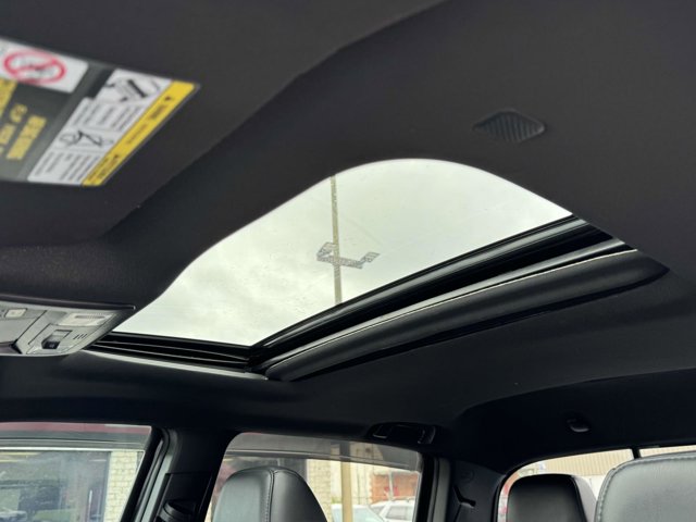 Vehicle image 27 of 27