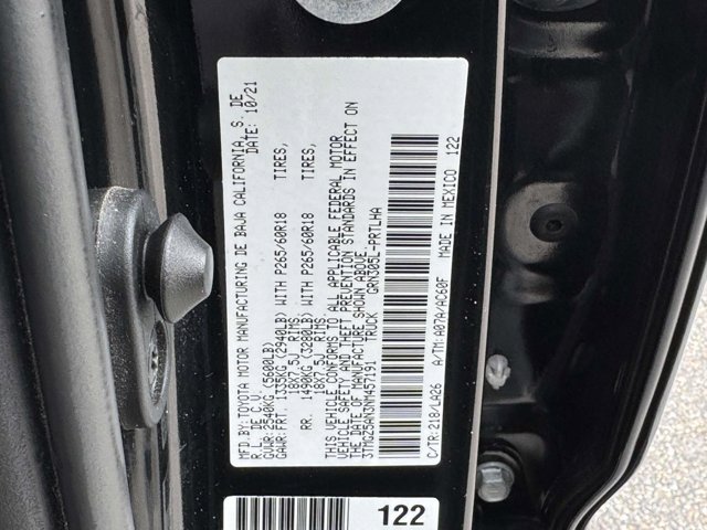 Vehicle image 22 of 27
