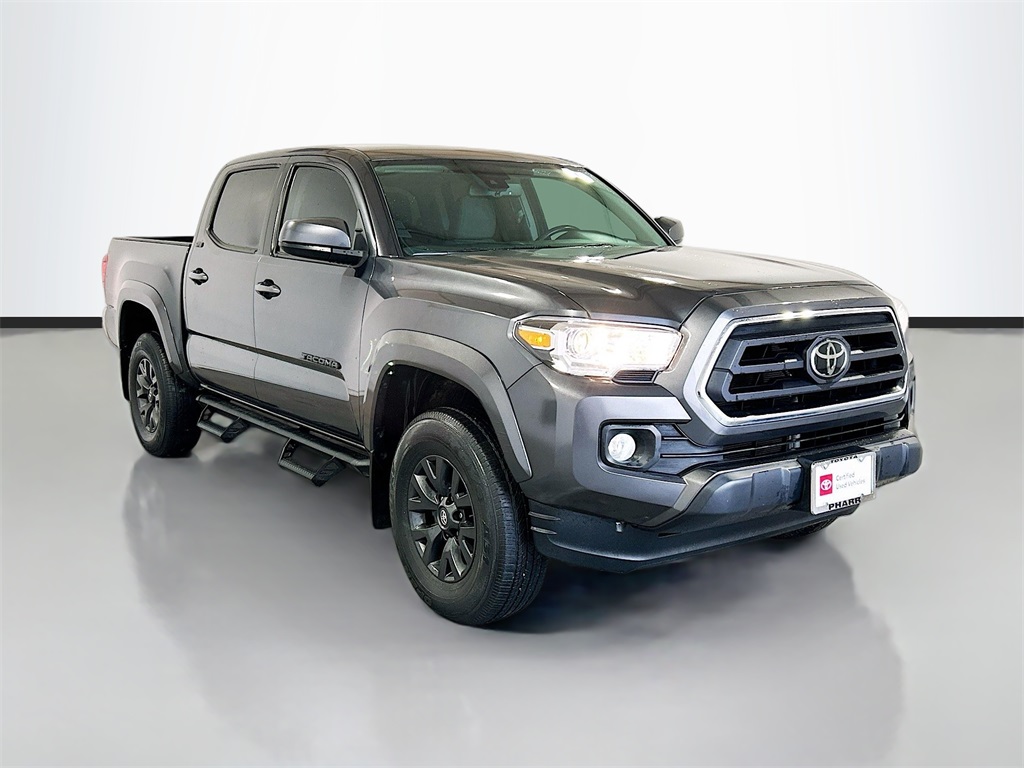 Vehicle image 3 of 27