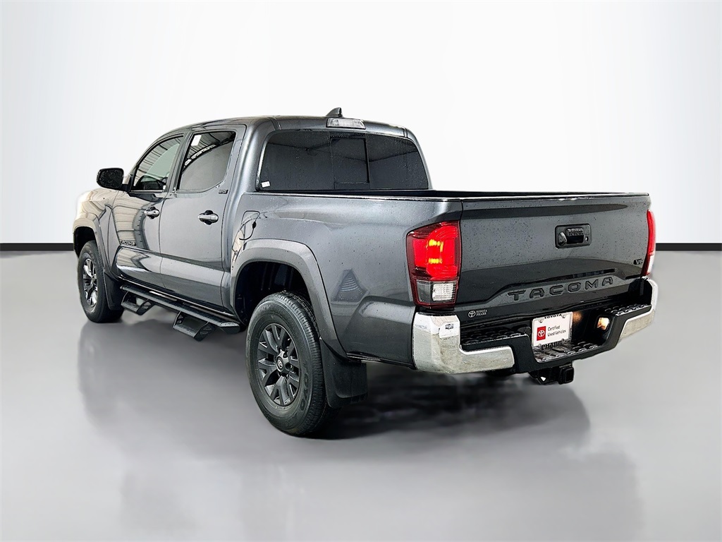 Vehicle image 6 of 27
