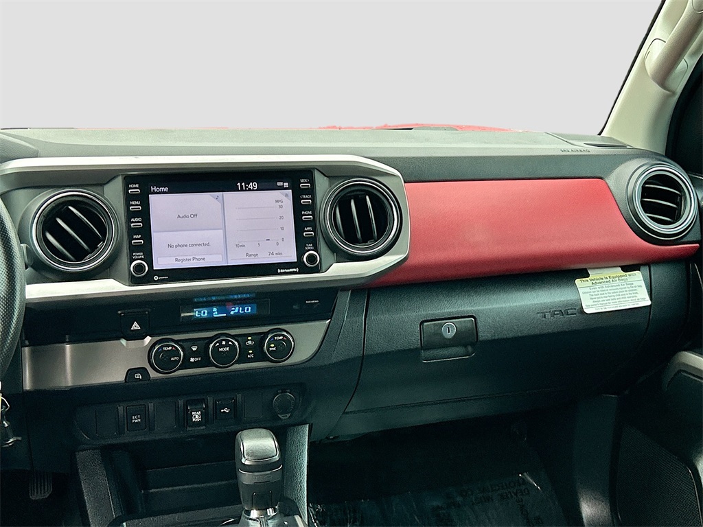 Vehicle image 19 of 33